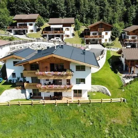 Apartment Luxurious With Sauna In Salzburgerland