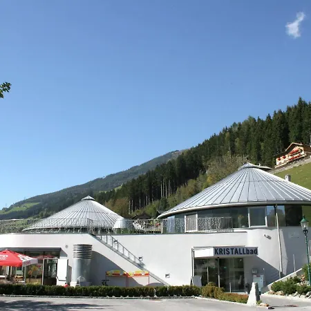 Luxurious With Sauna In Salzburgerland Apartment Wald im Pinzgau