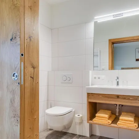 Apartment Luxurious With Sauna In Salzburgerland